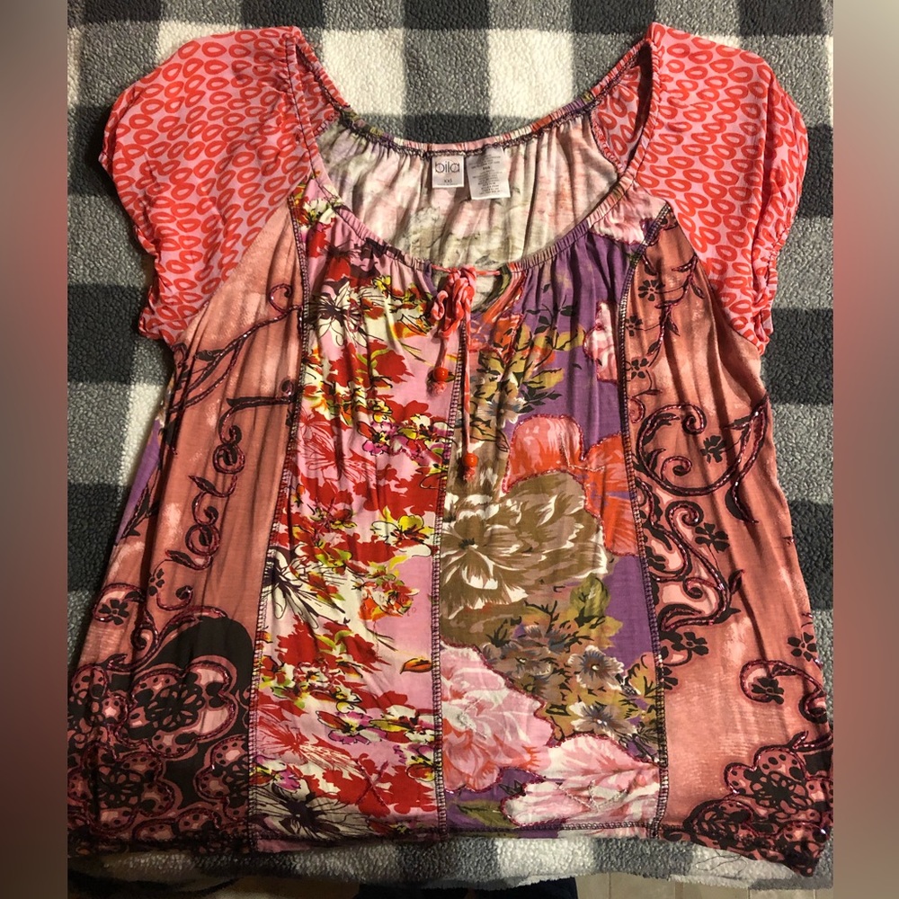 Womens blouse size XXL by bila